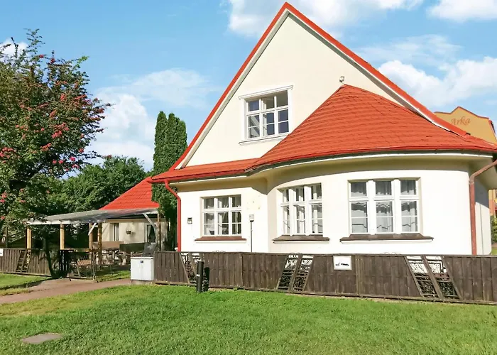 5 Bedroom In Darlowko Darłowo